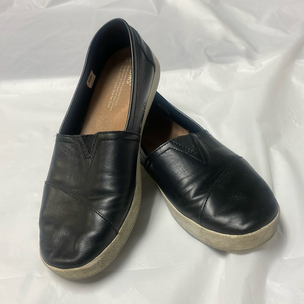 Black Leather Women's Avalon Slip-Ons